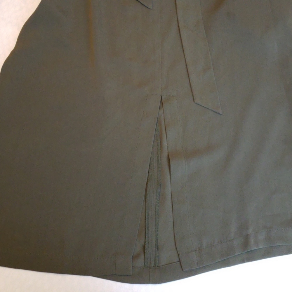 *flash sale!* Olive Green Utility Dress - Picture 3 of 5